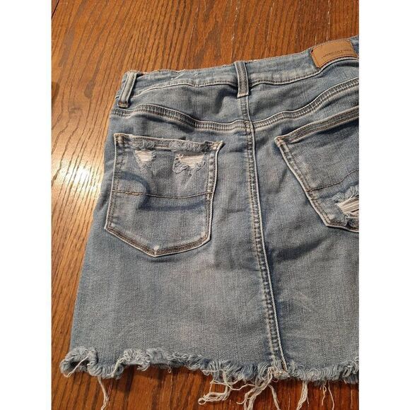 Sz 4 American Eagle Outfitters AEO NE(X)T Level Stretch X Distressed Mini Skirt - Picture 7 of 7